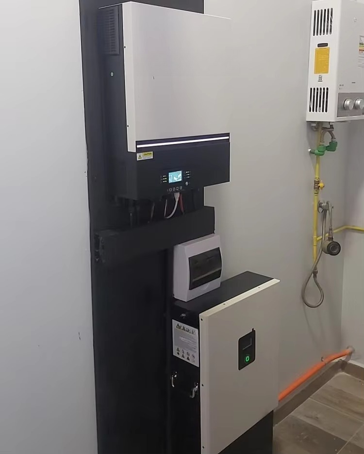 51.2V住宅用屋根設置型20KW 15KW 12KW 10 - Solar Panel System 10Kw のレビューと価格